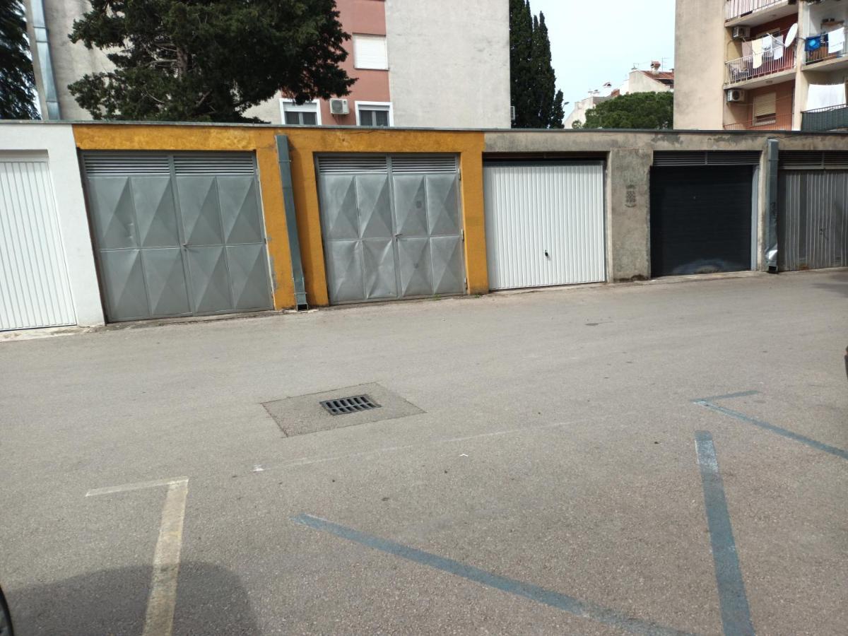 Apartments J&R Babara بيوغْغاد نا موغو الغرفة الصورة